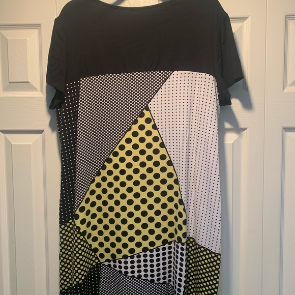 Dress - Picture 2 of 4